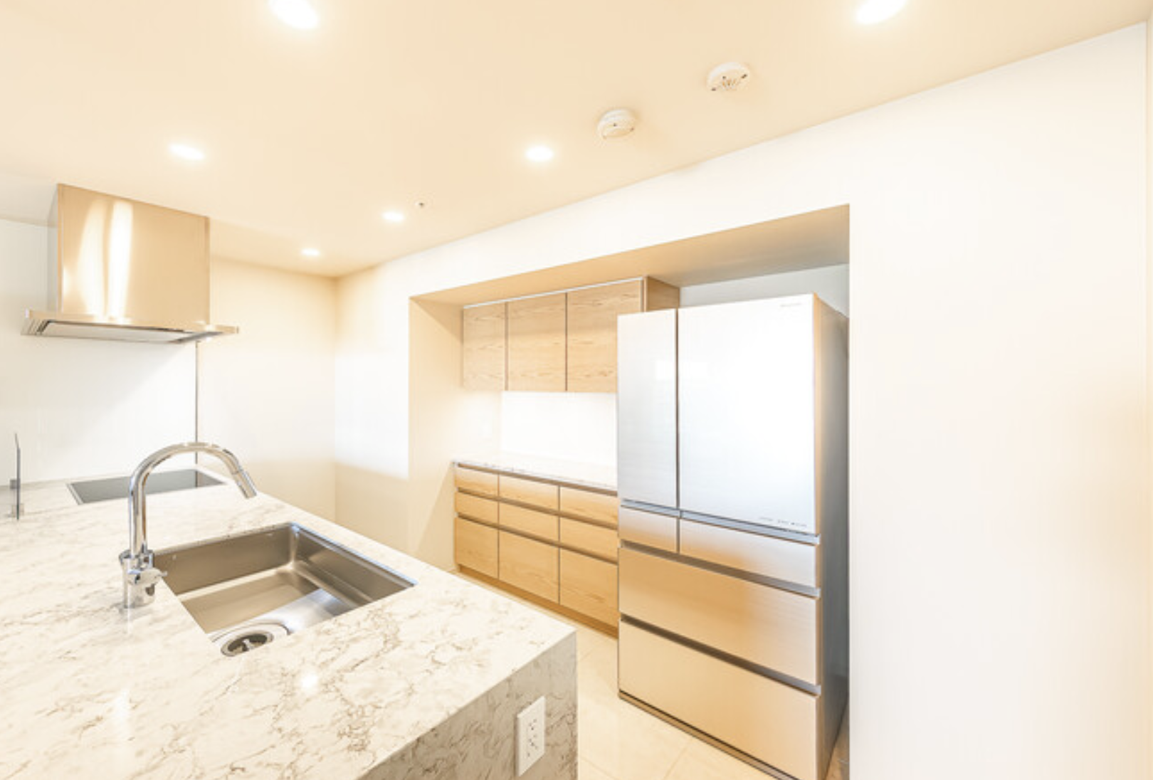 WORLD TOWER RESIDENCEの写真3