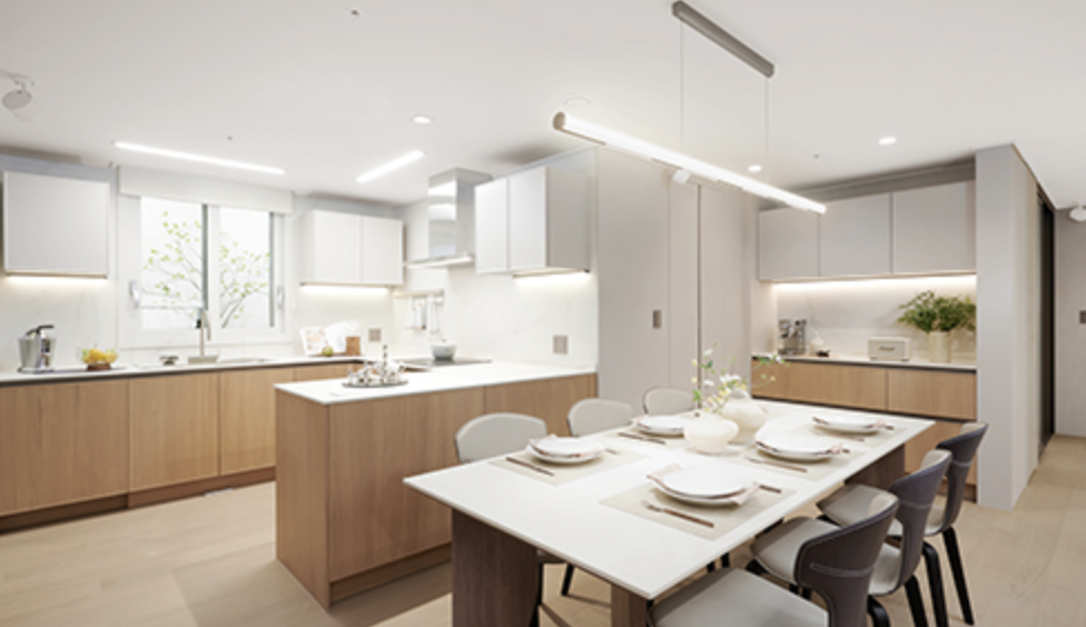 ラミアンエラビネの写真4